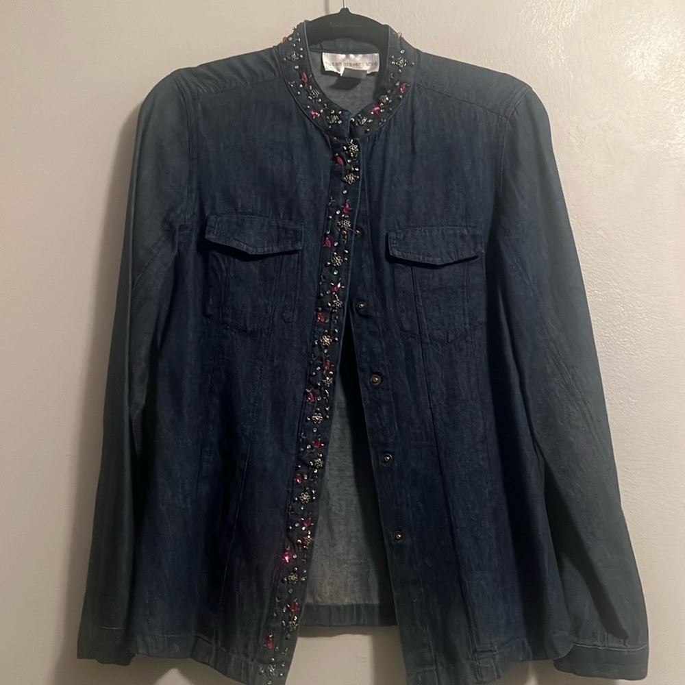 Susan graver blue jeans shirt with stones design hard to find size Xs denim